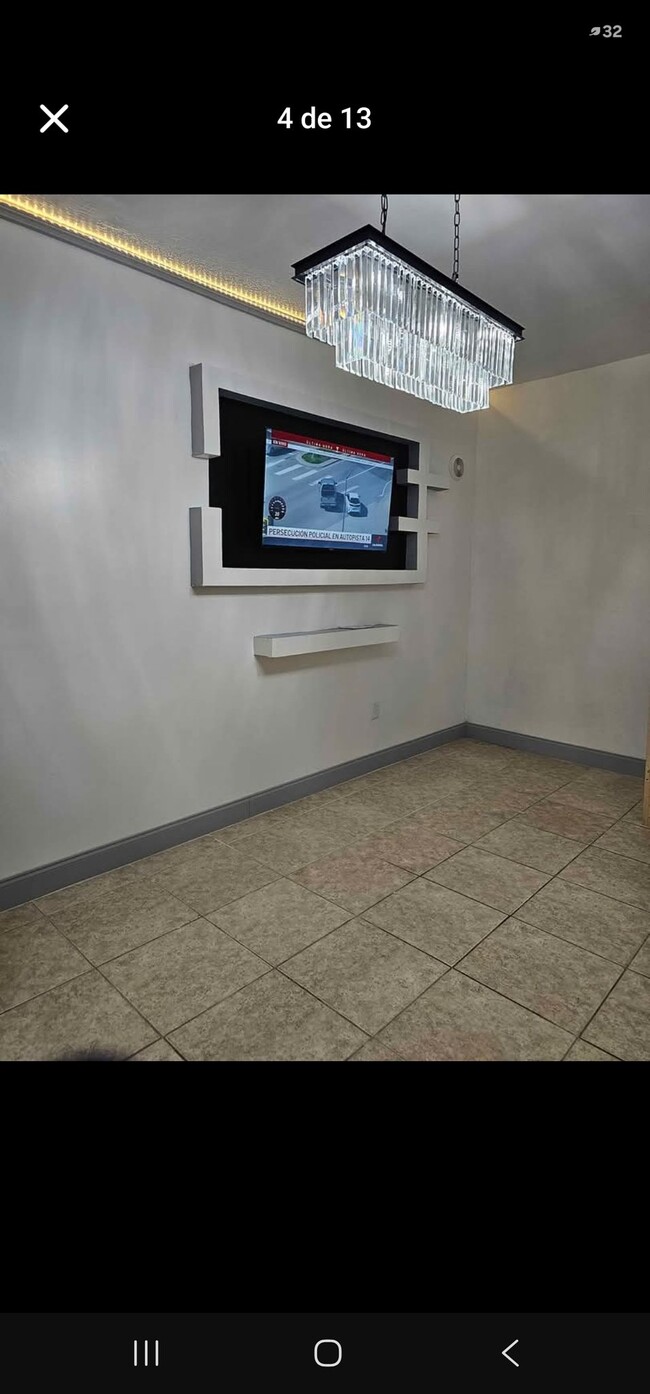 Building Photo - 24310sw109 path homestead fl 33032 Path