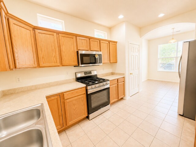 Building Photo - 2067 Violeta Cir SE