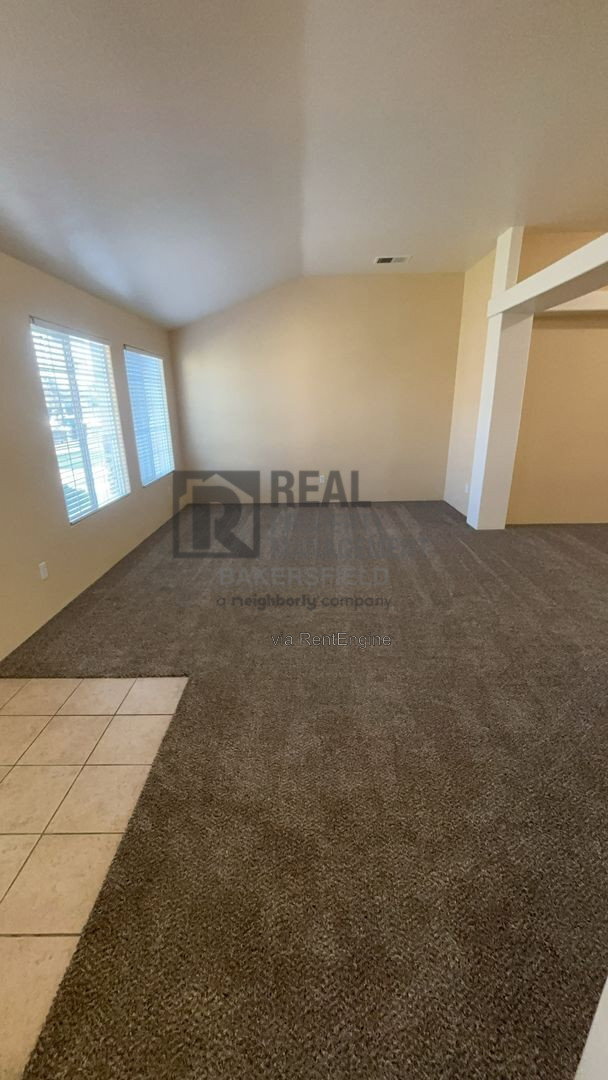 Building Photo - 9913 Pavilion Dr