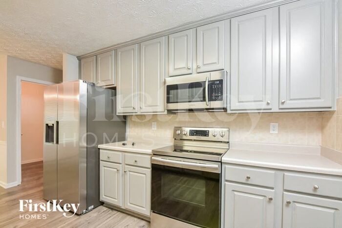 Building Photo - 1517 River Song Way