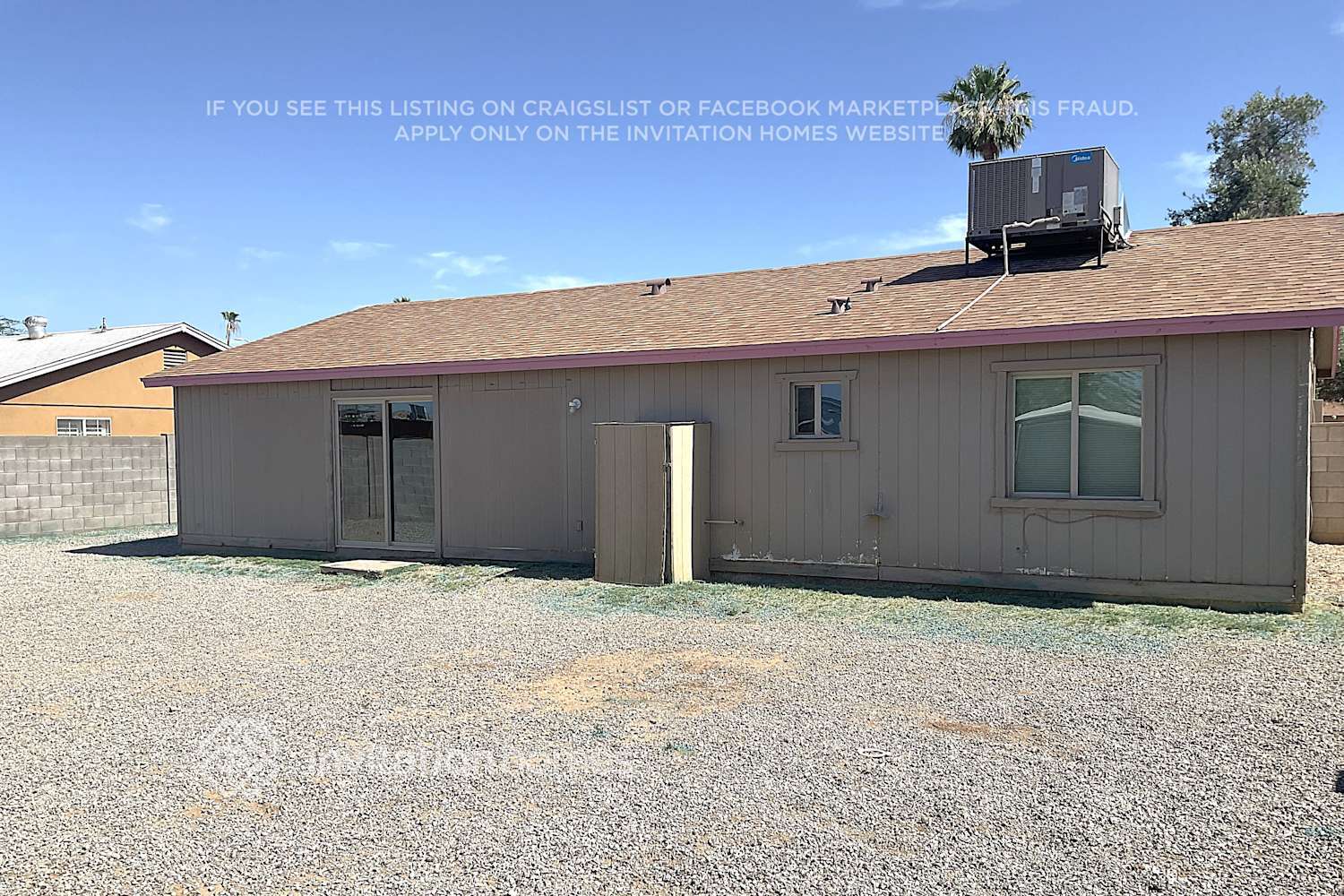 Building Photo - 6827 W Lewis Ave