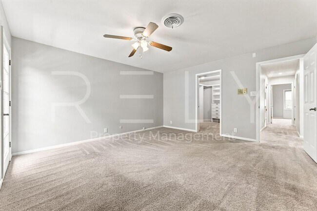 Building Photo - 2404 Gabriel View Dr