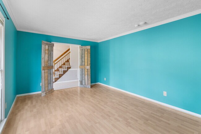 Building Photo - 7666 Wilkins Dr