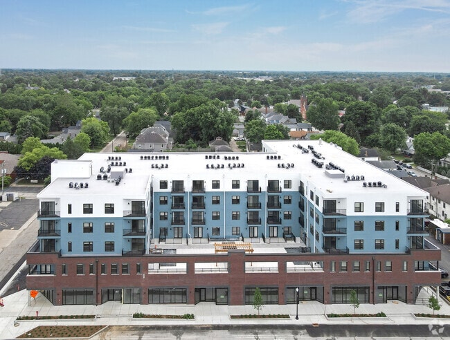 Building Photo - City's End
