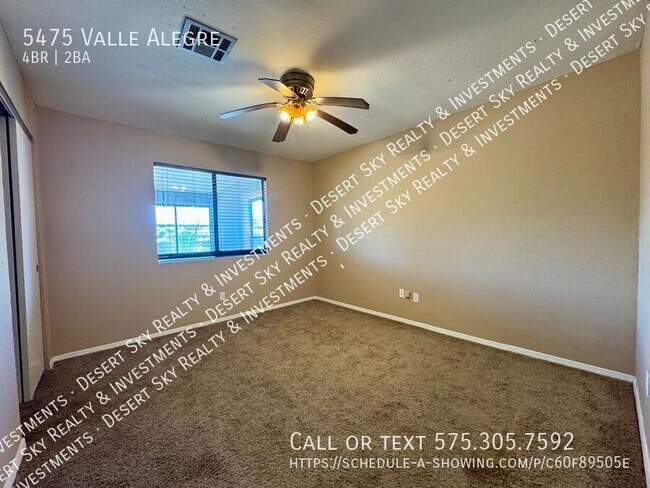 Building Photo - 5475 Valle Alegre