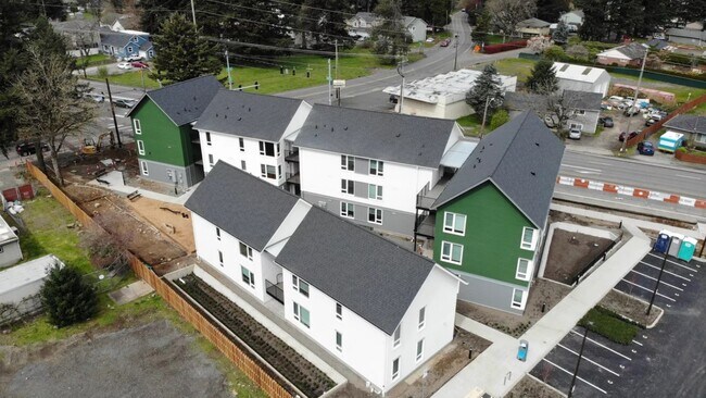 Building Photo - 3180 NW Division St