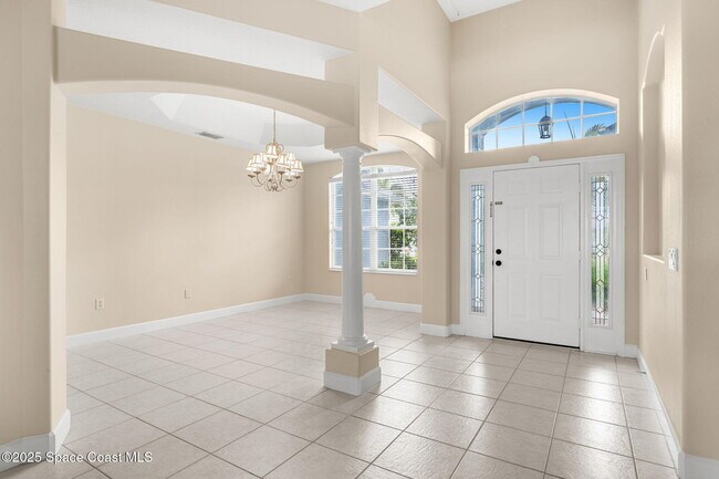 Building Photo - 3650 Chardonnay Dr