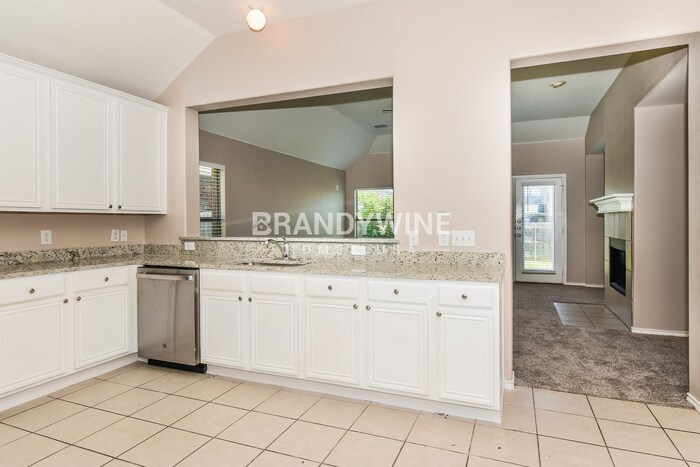 Building Photo - 1512 Trent Dr