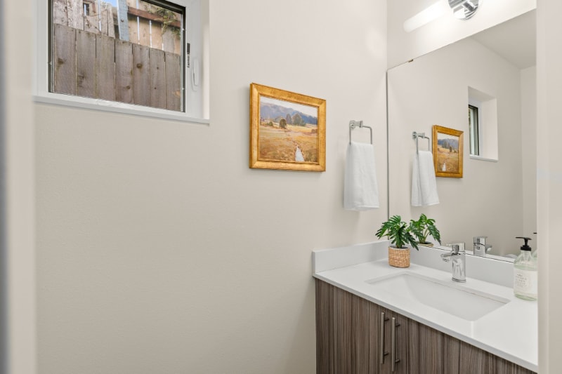 Building Photo - 12672 60th Ave S