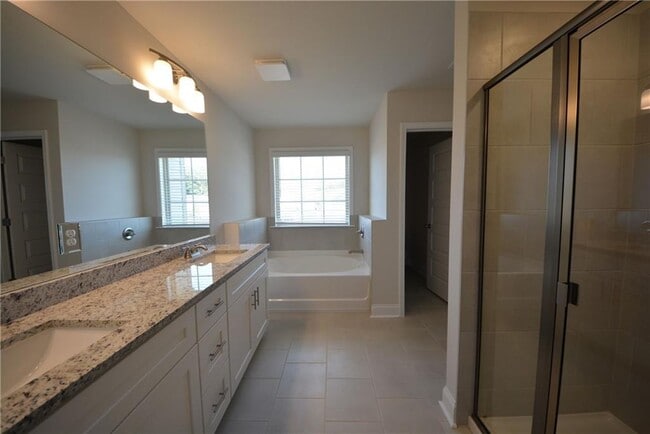 Building Photo - 1464 Sunny Vly Ln