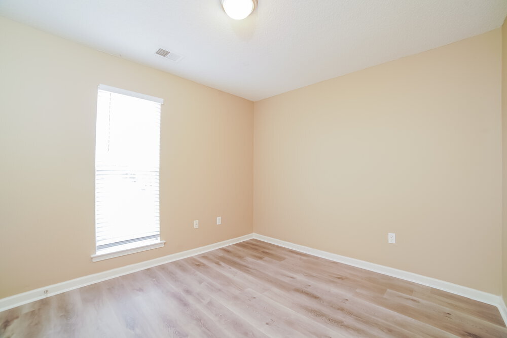 Building Photo - 6932 Wrenwood Dr