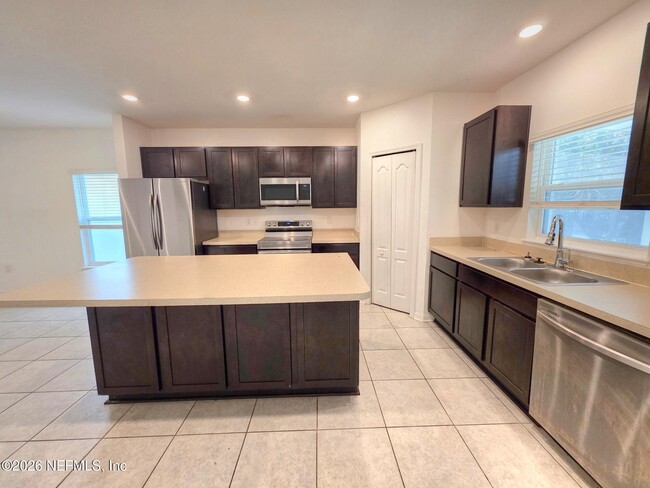 Building Photo - 734 Bent Baum Rd