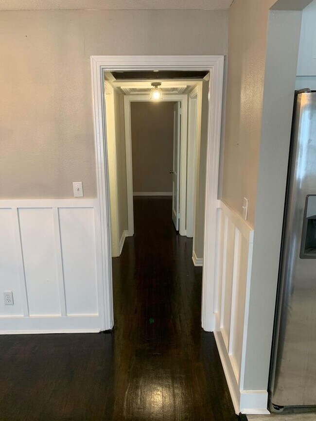 Building Photo - Charming 3 Bed/2 Bath Home in Murray Hill!