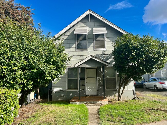 Primary Photo - Large House Two Blocks From OSU Campus