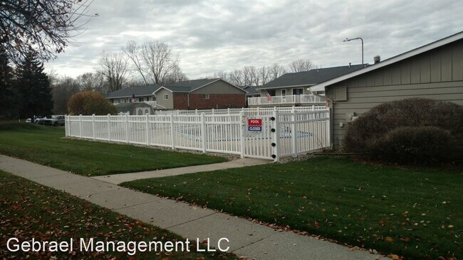 Building Photo - 1144 Normandy Terrace Dr