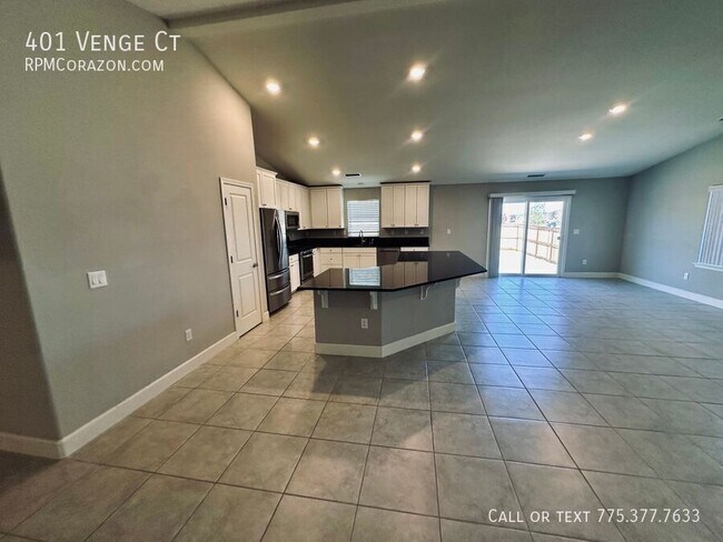 Building Photo - 401 Venge Ct