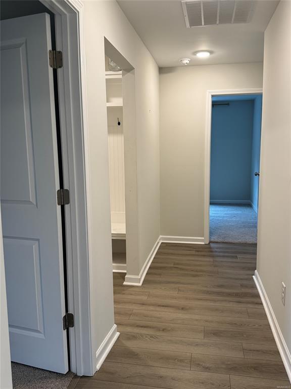 Building Photo - 424 Kohn Dr