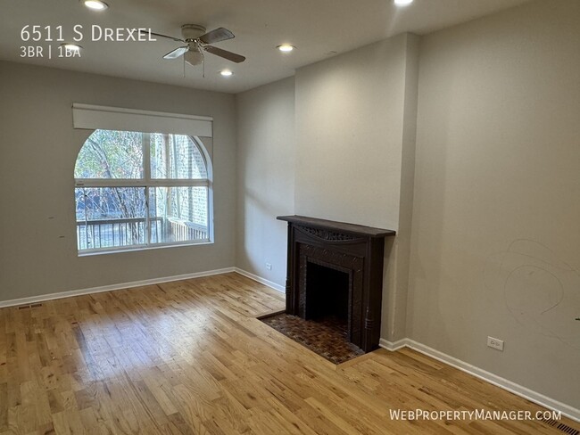 Building Photo - 6511 S Drexel-
