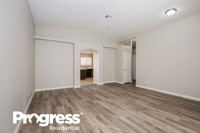 Building Photo - 5238 Olive Dale Ct