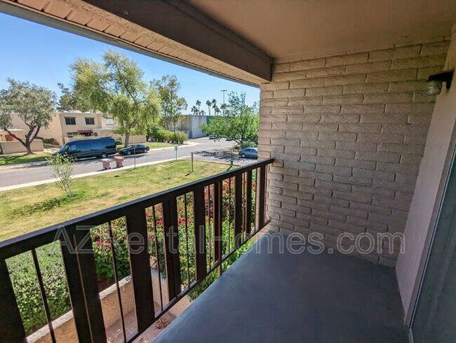 Building Photo - 4354 N 82nd St