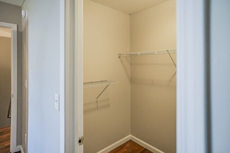 Primary closet - 3709 S Cramer Cir
