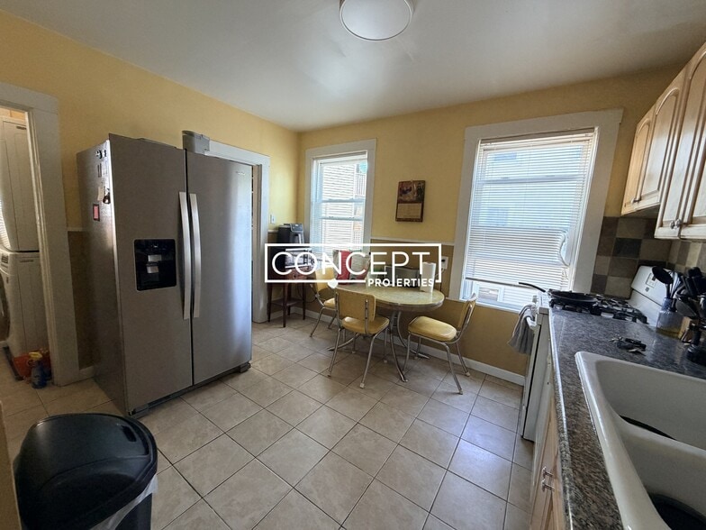 Building Photo - 21 Germania St