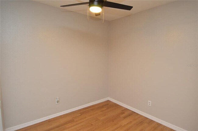 Building Photo - 1400 Gandy Blvd N