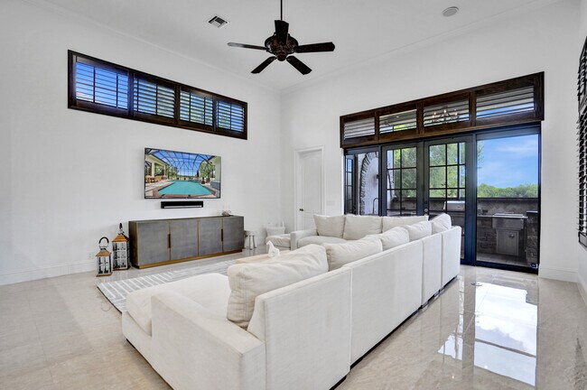 Building Photo - 9210 Equus Cir