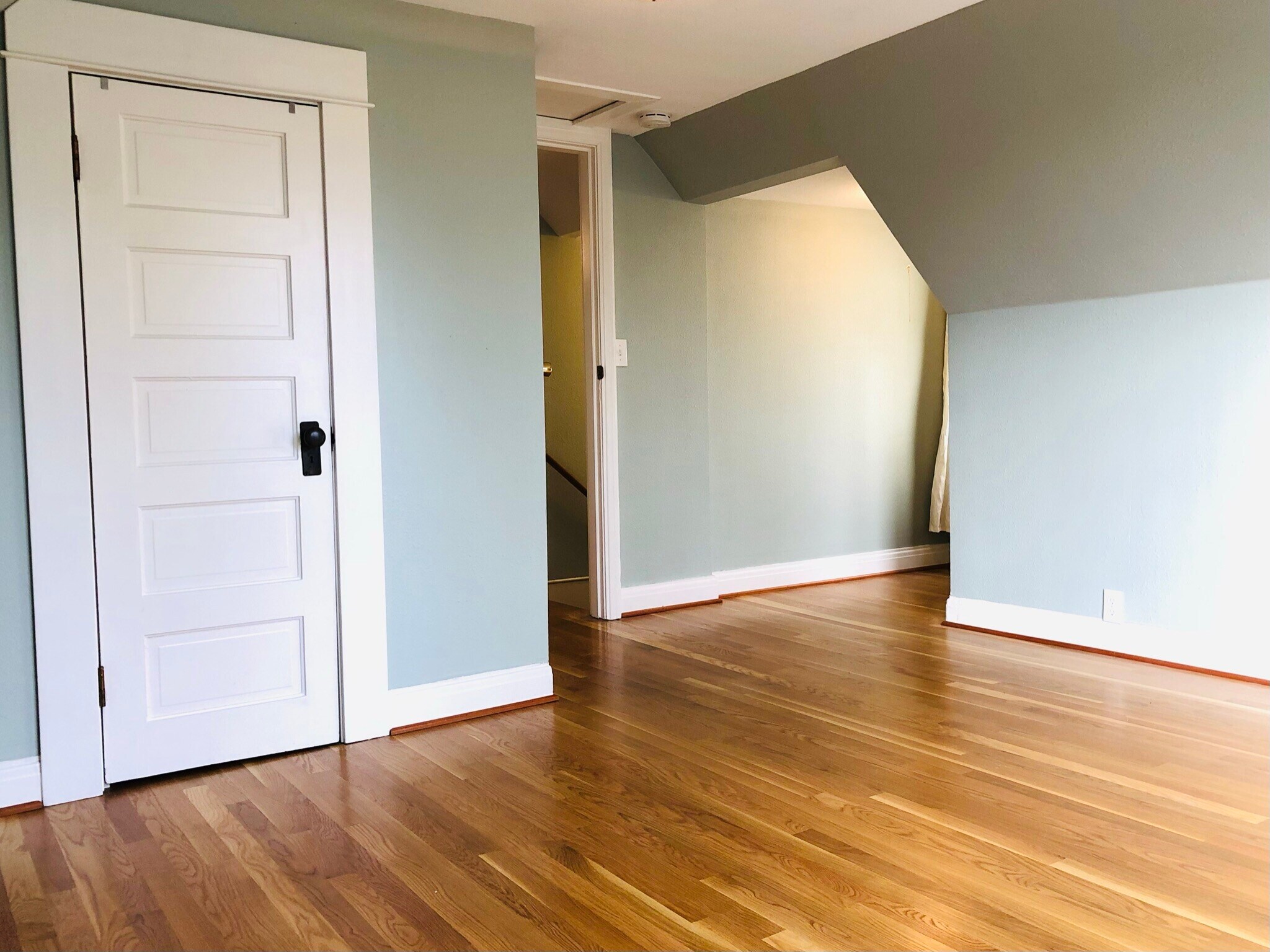 second floor larger building - 5336 SE 44th Ave