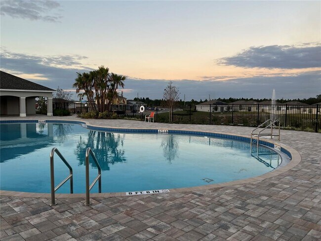 Building Photo - 1515 McDermott Rd