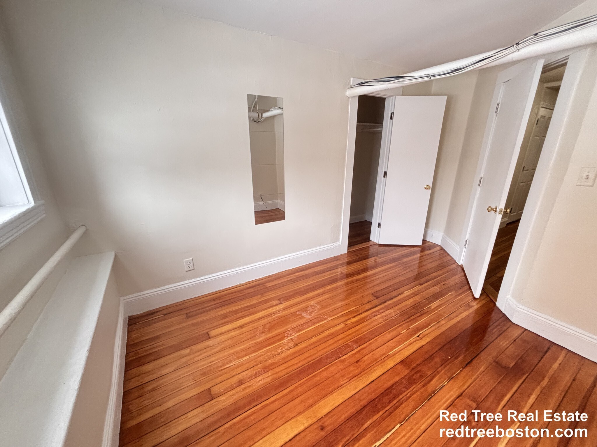 Building Photo - 7 Mt Hood Rd