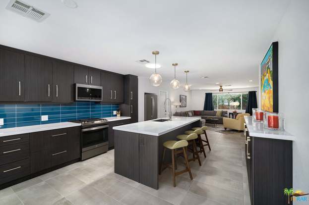 Building Photo - 38820 Bel Air Dr
