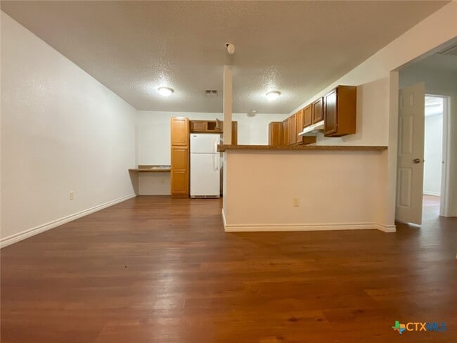 Building Photo - 20115 San Marcos Hwy