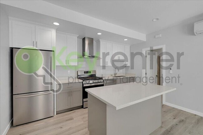 Building Photo - 1517 23rd St