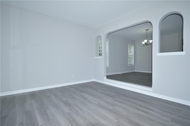 Building Photo - 2030 Hunters Trail Dr