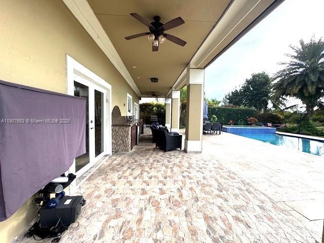 Building Photo - 1350 NW 166th Ave