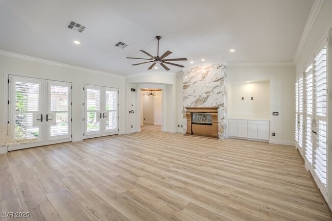 Building Photo - 12050 Whitehills St
