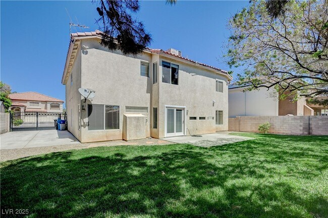 Building Photo - 1123 Aspen Breeze Ave