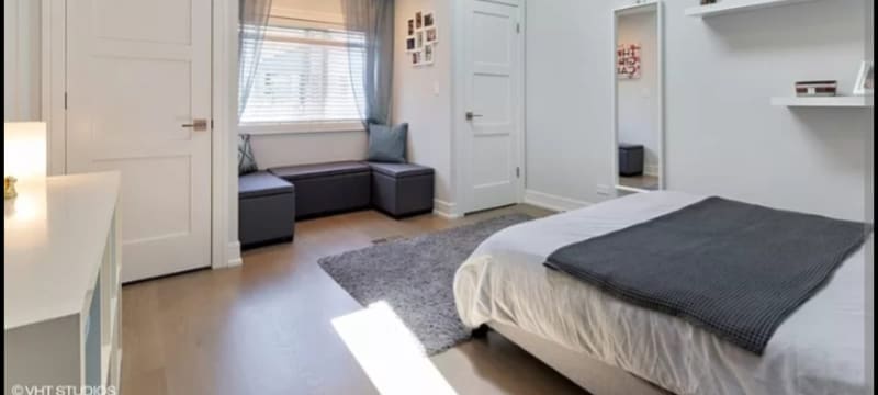 Building Photo - 1430 Waukegan Rd