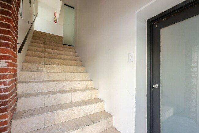 Building Photo - 3741 Park Blvd