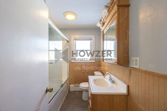 Building Photo - 19 Illinois St