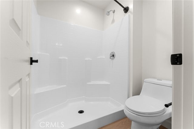 Building Photo - 902 S Hert St