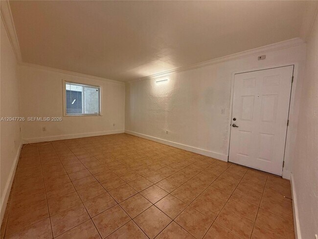 Building Photo - 8607 SW 68th Ct