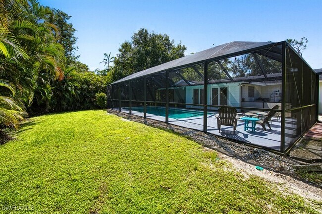 Building Photo - 4459 Flamingo Dr