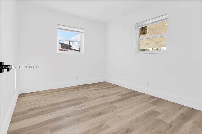 Building Photo - 6117 NW 27th St