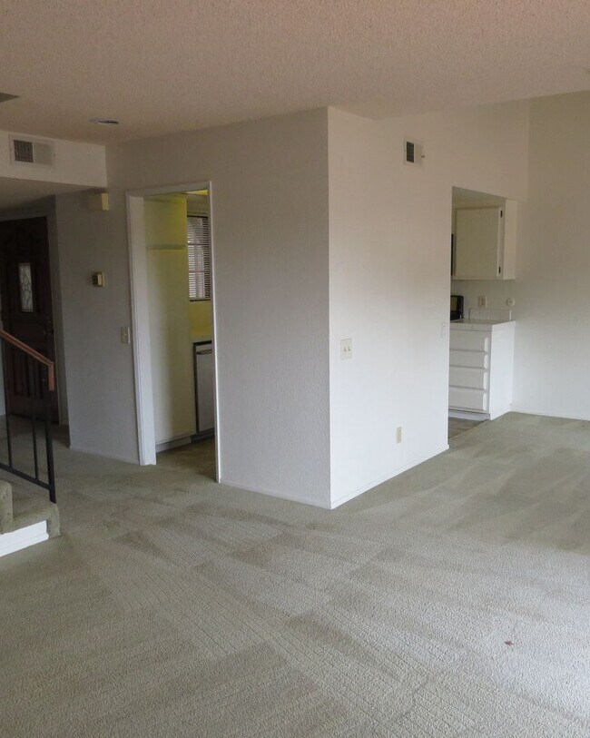 Building Photo - 2 br, 2.5 bath House - 842 Huasna Road