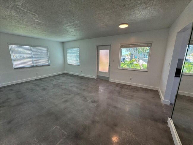 Building Photo - 11225 1st St E