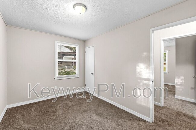Building Photo - 608 Carolina Springs Rd