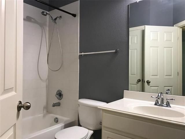 Building Photo - 2732 Cascade Cove Dr