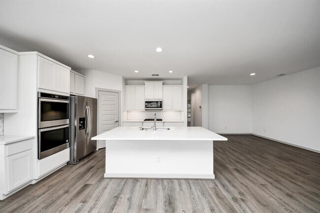 Building Photo - 3014 Jackmans Diamond